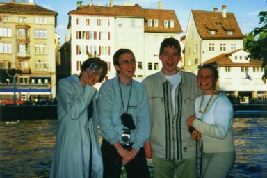 0719_Caroline_Oli_Tom_Flo.jpg