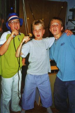 1417_Karaoke.jpg