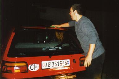 1506_Adi_am_Putzen.jpg