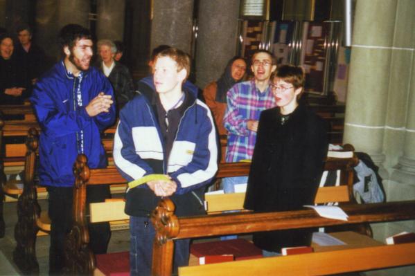 1725_Beim_Singen_rechts.jpg