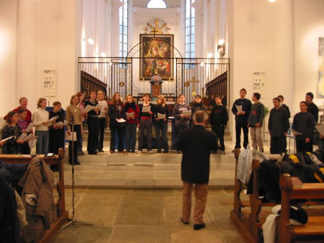 020944_Chor_in_der_Kirche.jpg