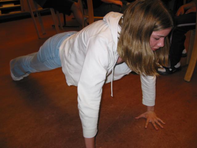 022052_Carol_Liegestuetze.jpg