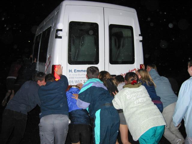022278_Auto_stossen.jpg