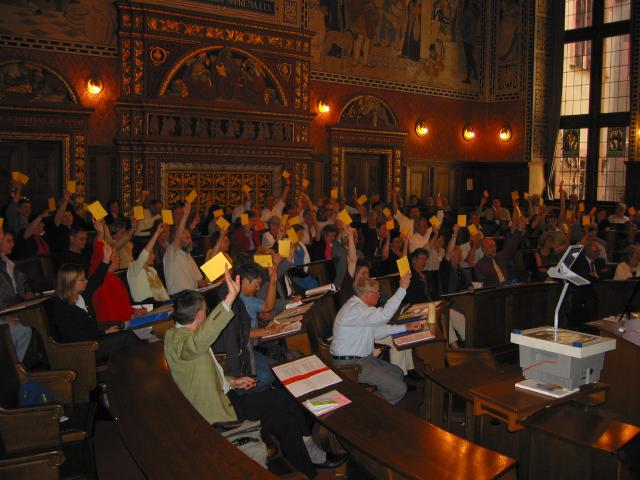 022415_Abstimmung.jpg