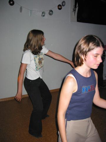 022808_Isabelle_Christina.jpg