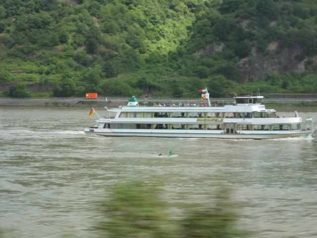 023093_Rheinschiff.jpg