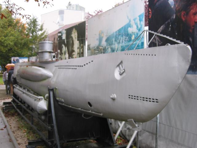 024173_Modell_von_vorne.jpg
