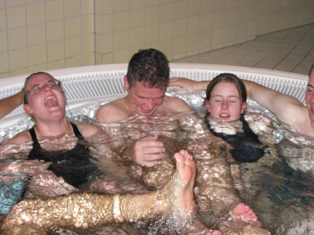 024218_im_Whirlpool.jpg
