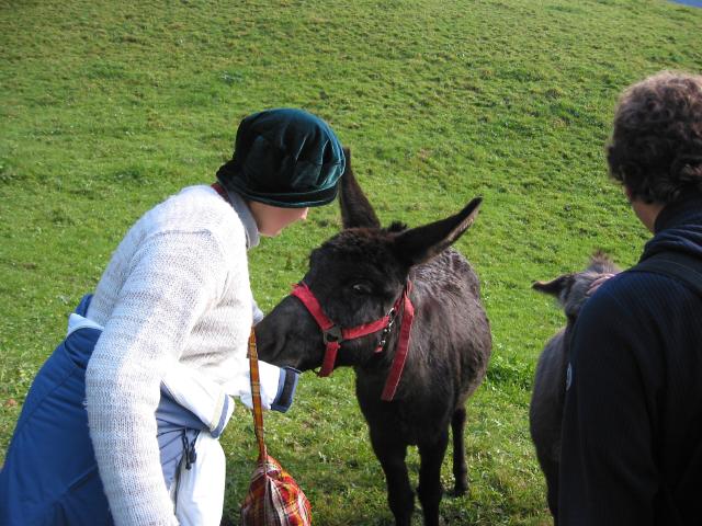 024387_Verena_mit_Esel.jpg