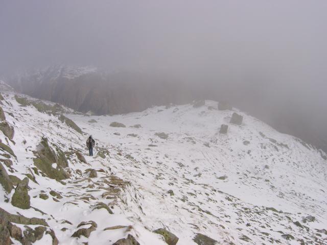 024443_Aufstieg_im_Nebel.jpg
