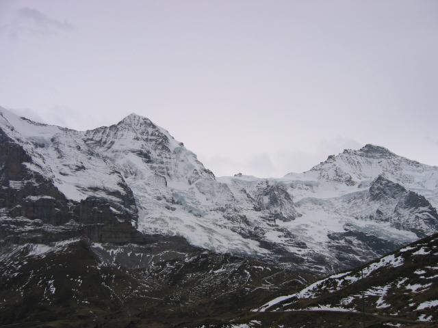 024576_Moench_Jungfrau.jpg