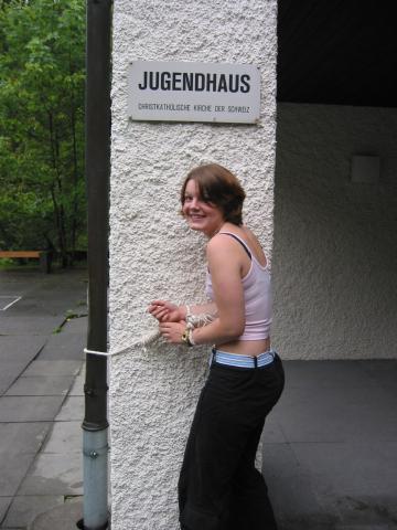 031699_Corinne_gesfesselt.jpg