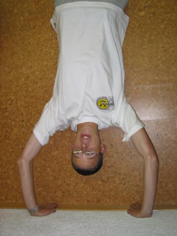 031802_Hand-OderWandstand.jpg