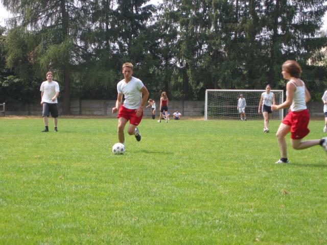 032038_Marc_am_Ball.jpg