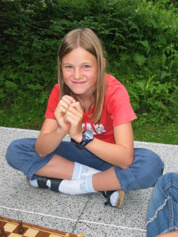 032324_Laura_Lenze.jpg