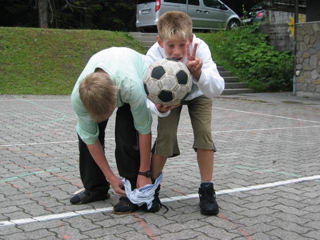 033013_Zusammengebunden.jpg