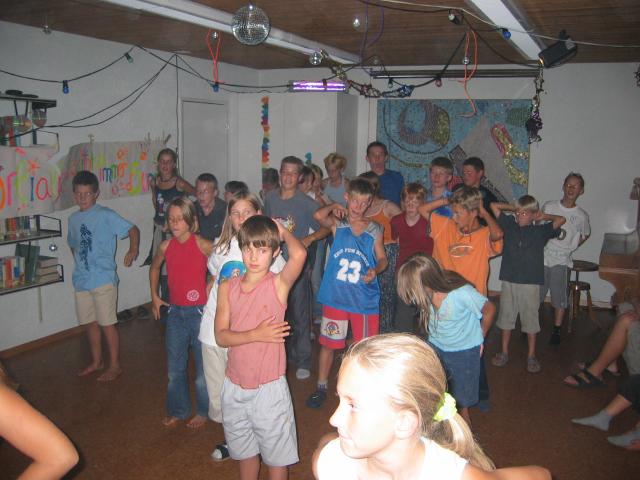 033087_Macarena.jpg