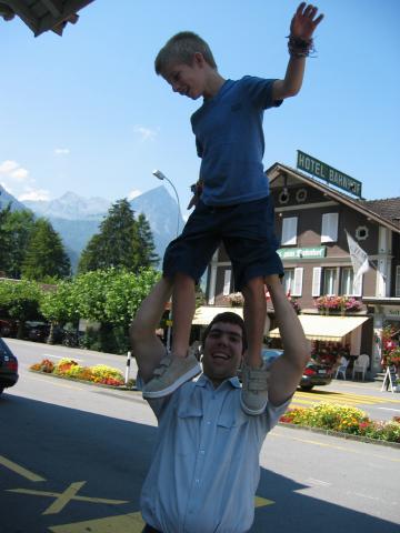 033508_Flying_Michael.jpg