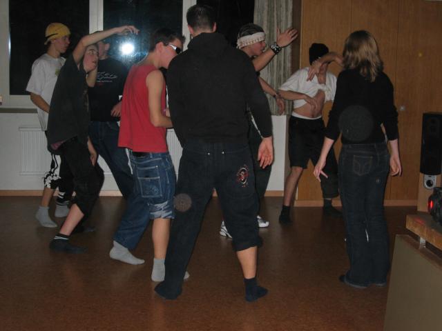 034386_The_Hip-Hoppers.jpg
