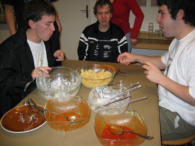 034470_Nachschub_klappt___.jpg