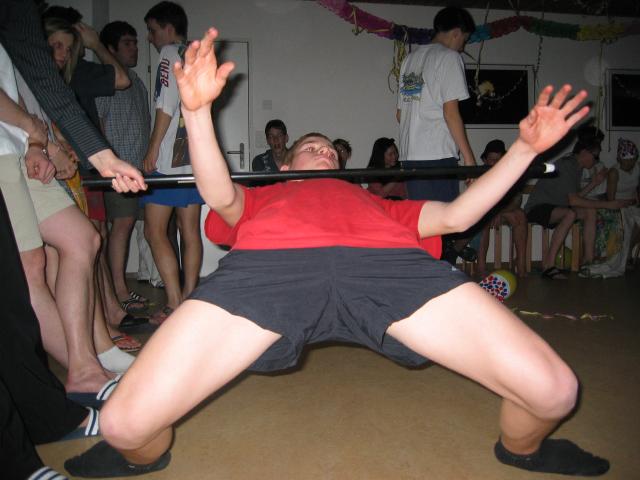 034830_Fabian_Limbo_Dance.jpg