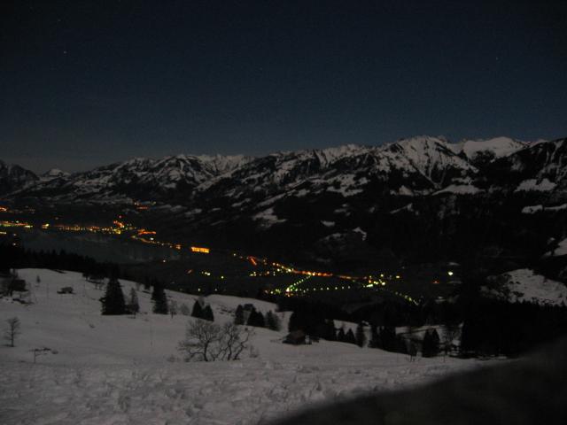040469_Giswil_by_night.jpg