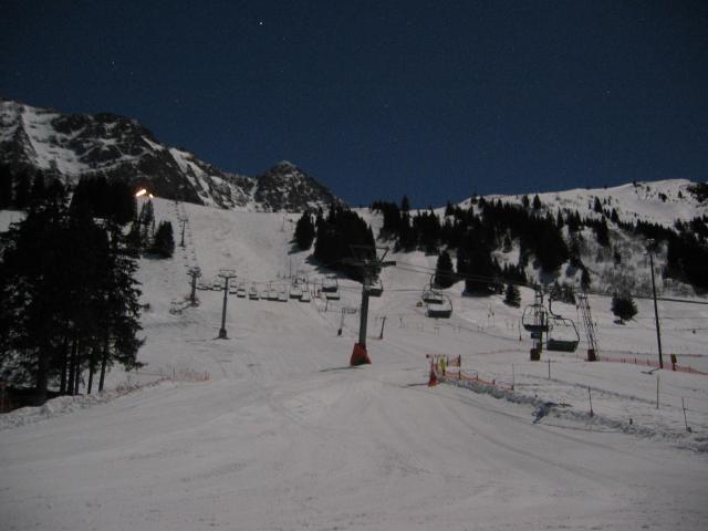 040490_Sessellift_by_night.jpg
