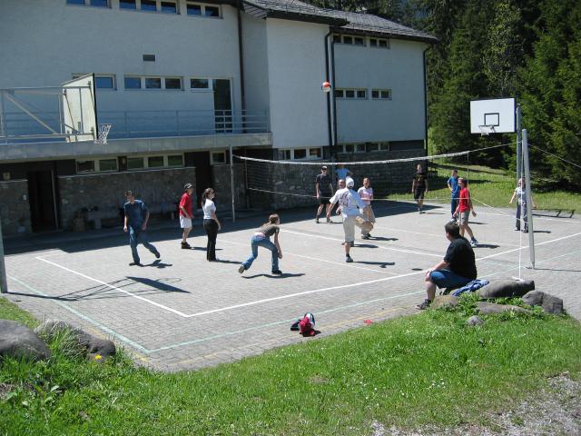 041778_Volleyball.jpg