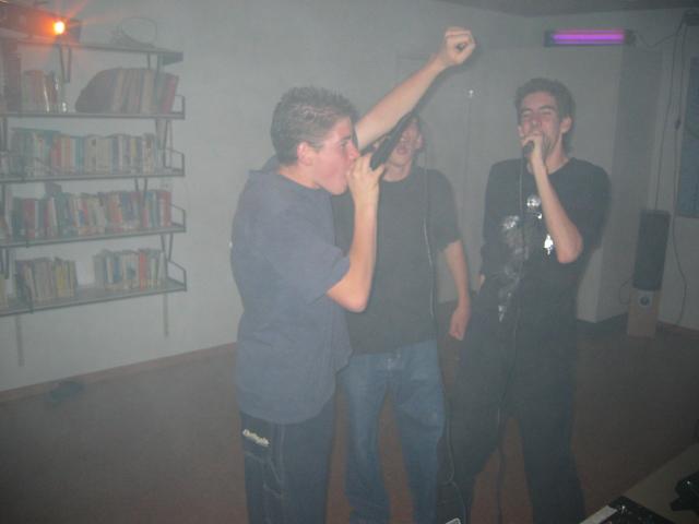041873_Karaoke.jpg