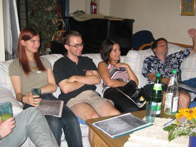 044136_Pause.jpg