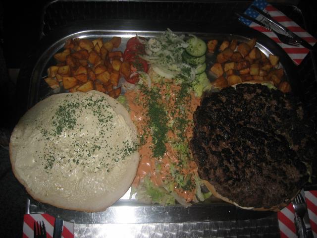044478_Quincy-Burger_XXL.jpg