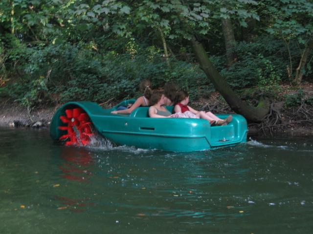 044557_Pedalo.jpg