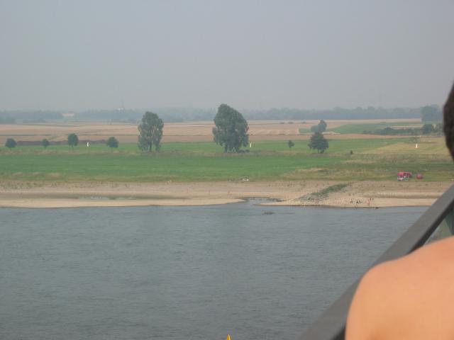 045043_Uerdinger_Beach.jpg
