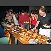 044950_Buffet_ist_eroeffnet.jpg