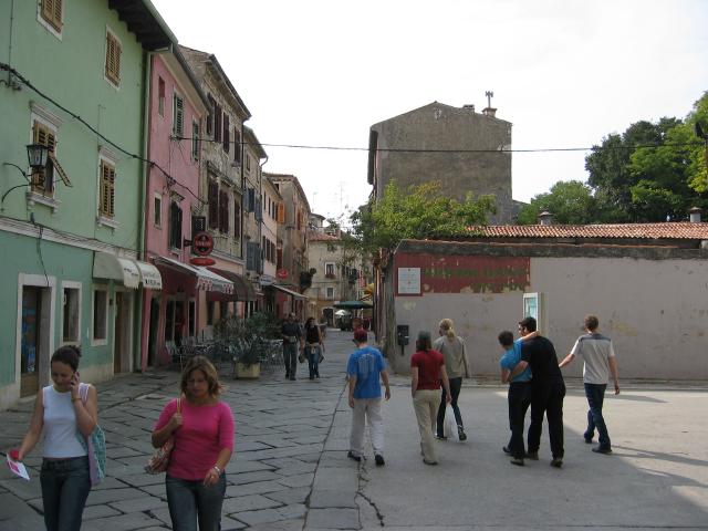 045531_Altstadt_von_Pula.jpg