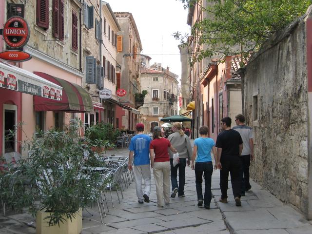 045532_Altstadt_von_Pula.jpg