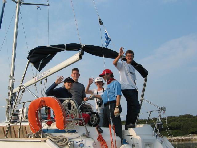045684_Dita_Crew.jpg