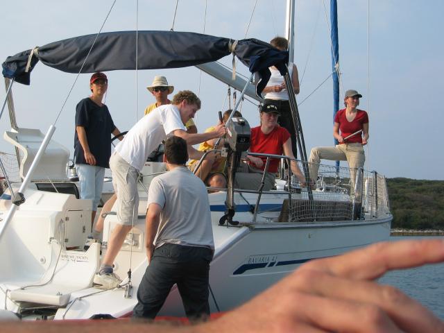 045689_Ananke_Crew.jpg