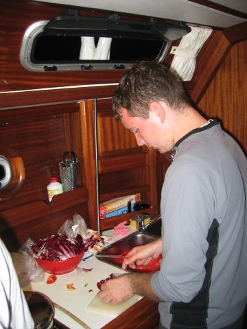 045875_Thomas_beim_Kochen.jpg