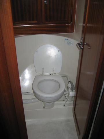 046145_WC_mit_Spuelpumpe.jpg