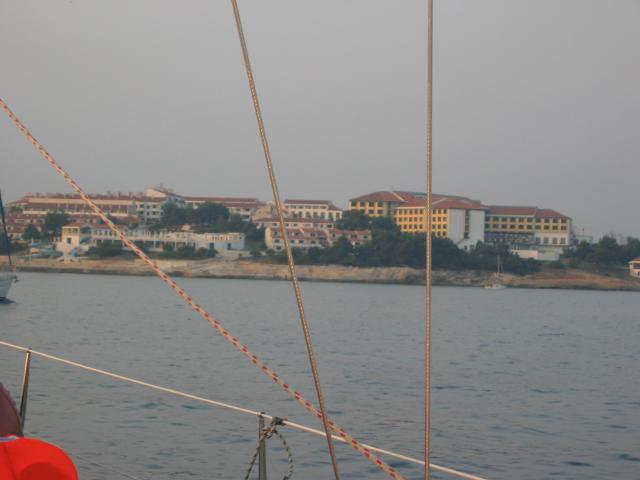 046538_Einfahrt_Pula.jpg