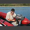 045693_Adrian_montiert_Motor.jpg