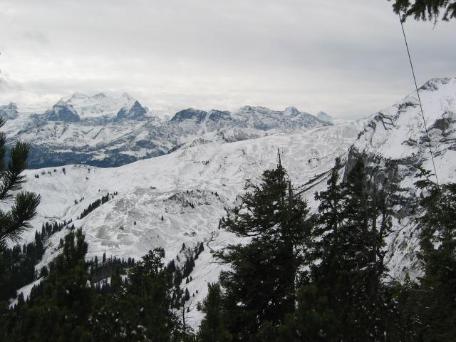 046785_Verschneite_Gipfel.jpg