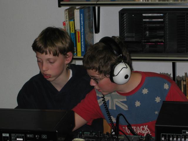 047178_DJs_Daniel_Simon.jpg