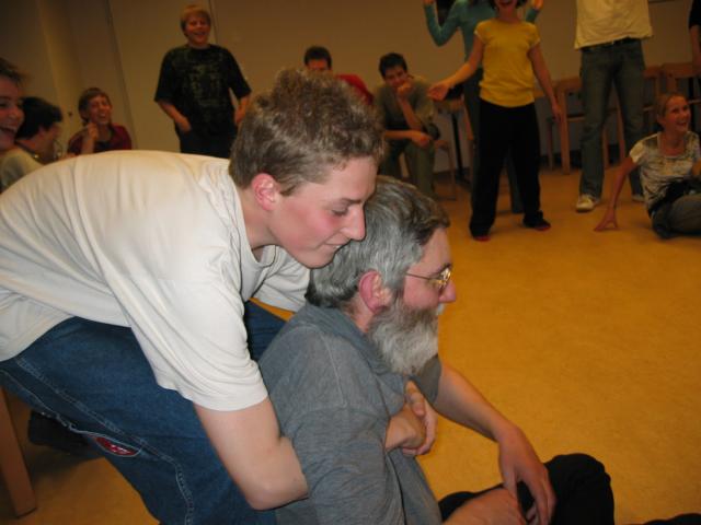 047537_Jungfrau_aufheben.jpg