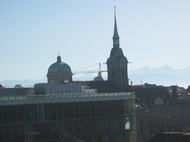 047834_Bundeshaus_Kirche.jpg