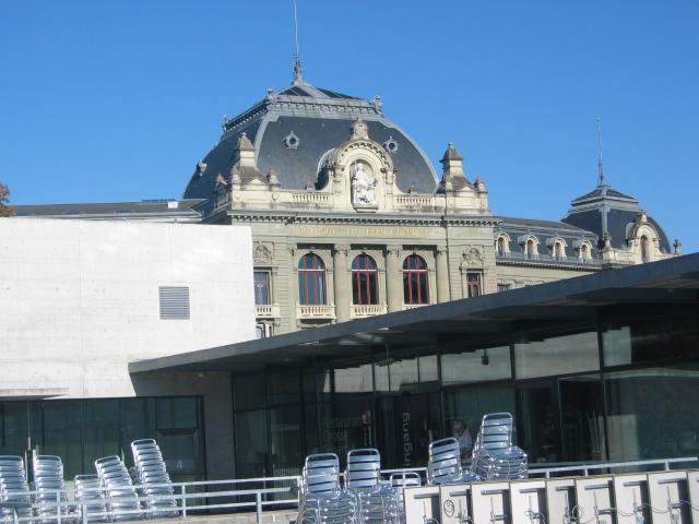 047836_Bundeshaus.jpg
