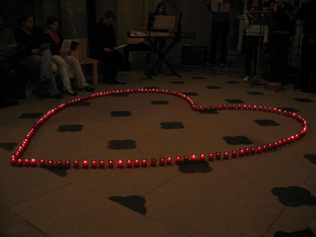 047938_Kerzenherz.jpg