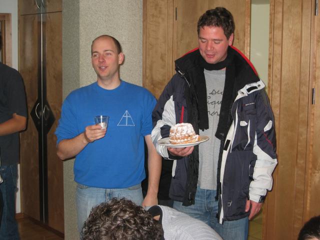048551_Geburtstagskuchen.jpg