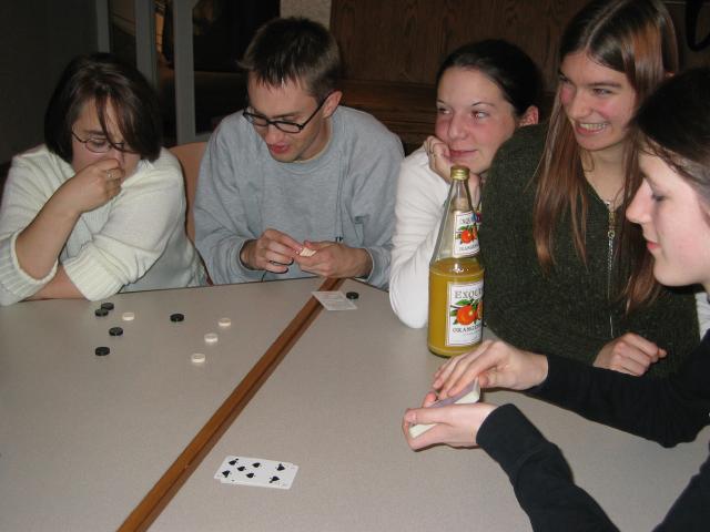 048658_Spieletisch.jpg